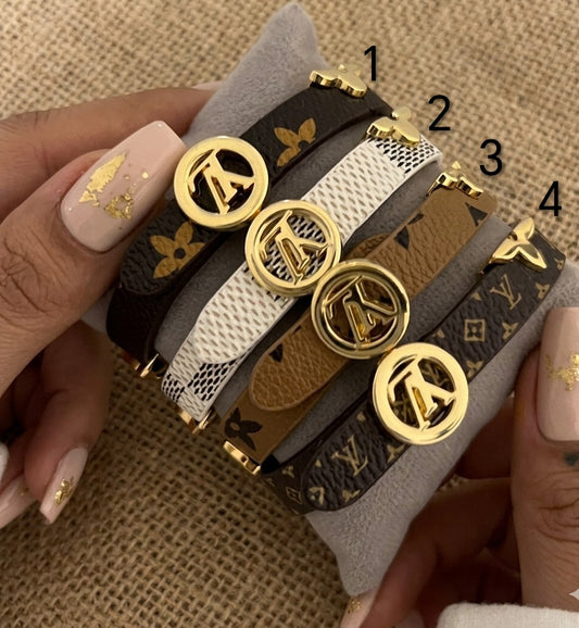 Braclets